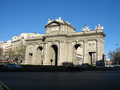036 - Puerta de Alcala
